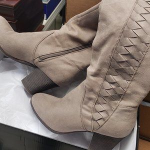 Fergie Boots Knee High Size 9 1/2